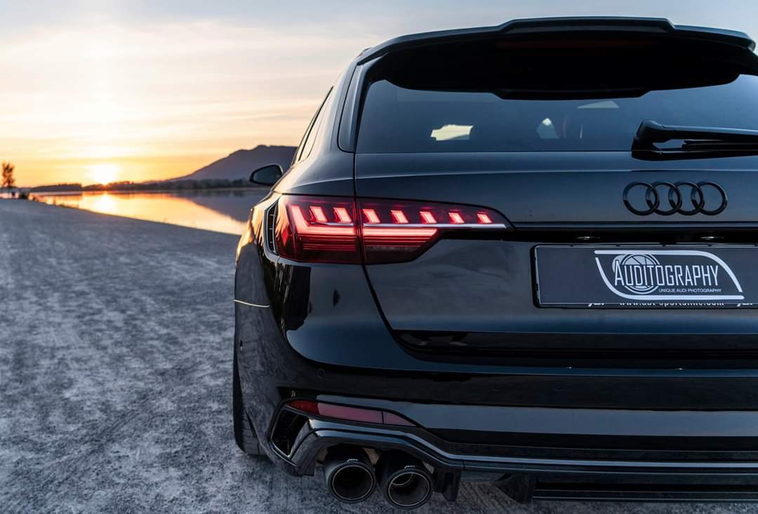 Car Beauty: Darth Vader Audi RS4 Avant ABT